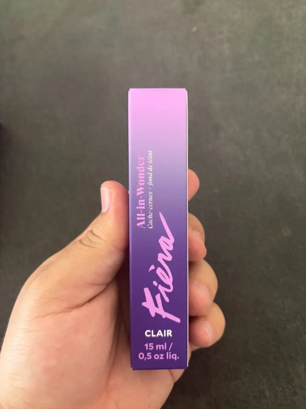 Fiera All-in-Wonder Concealer + Foundation Light / Clair 15 ml/.5 fl oz ~ NIB